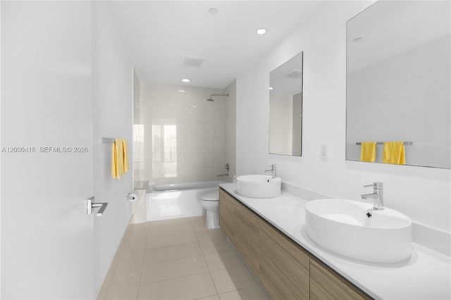 121 NE 34th St 2602, Miami, FL 33137