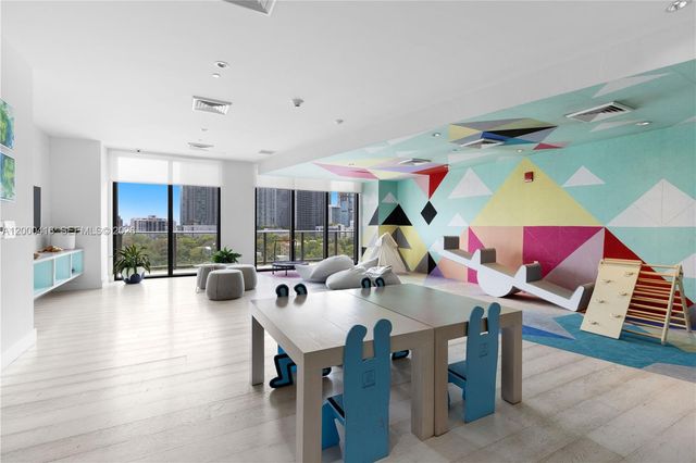 121 NE 34th St 2602, Miami, FL 33137