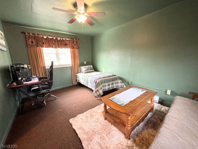 60 Plotts Rd, Hampton Twp., NJ 07860