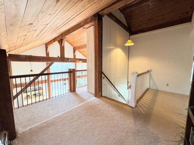 60 Plotts Rd, Hampton Twp., NJ 07860