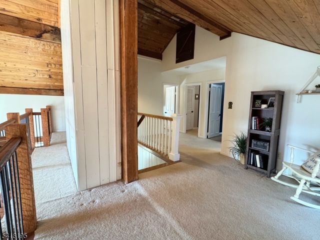 60 Plotts Rd, Hampton Twp., NJ 07860