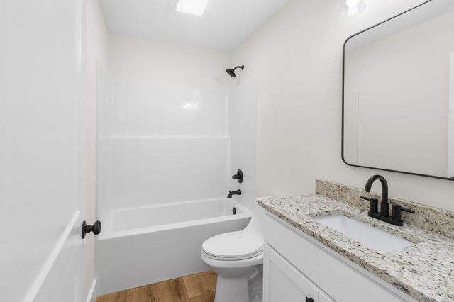 402 Old State Highway 8, Dunlap, TN 37327