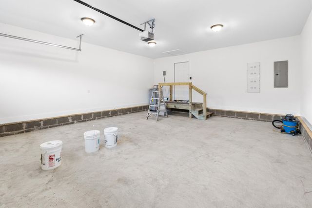 402 Old State Highway 8, Dunlap, TN 37327