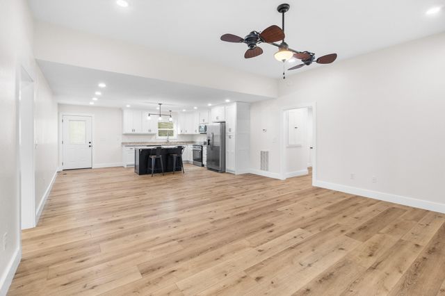 402 Old State Highway 8, Dunlap, TN 37327