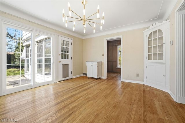 3378 Clayton Boulevard, Shaker Heights, OH 44120