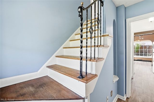 3378 Clayton Boulevard, Shaker Heights, OH 44120