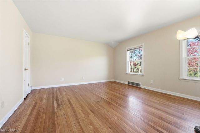 3378 Clayton Boulevard, Shaker Heights, OH 44120