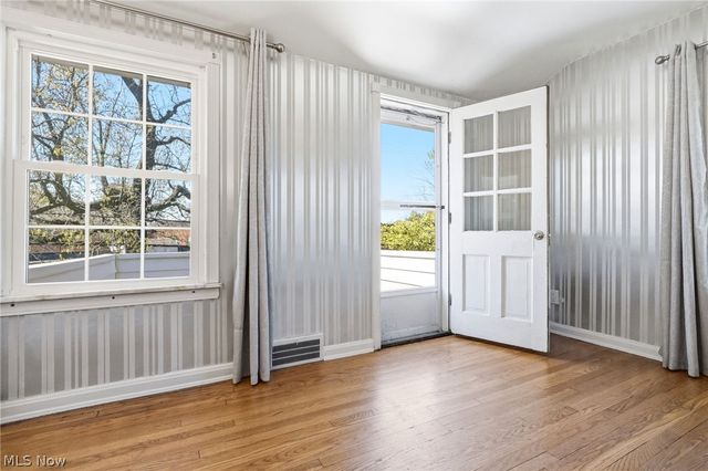 3378 Clayton Boulevard, Shaker Heights, OH 44120