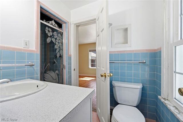 3378 Clayton Boulevard, Shaker Heights, OH 44120