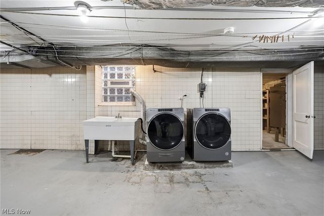 3378 Clayton Boulevard, Shaker Heights, OH 44120