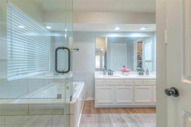 3746 Landon Park Drive, Katy, TX 77449