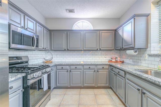 3746 Landon Park Drive, Katy, TX 77449