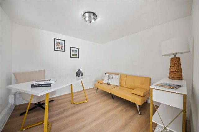 916 N Oxford Avenue, Los Angeles, CA 90029