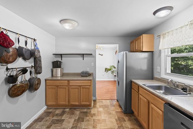 4614 HARWICH DR, Waldorf, MD 20601