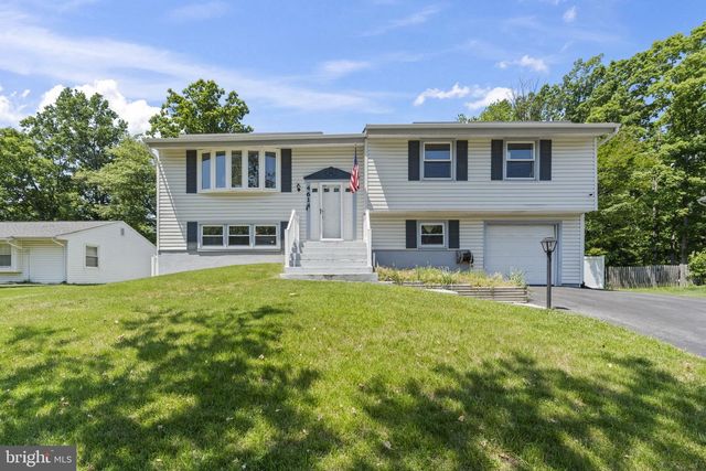 4614 HARWICH DR, Waldorf, MD 20601