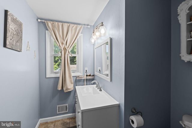 4614 HARWICH DR, Waldorf, MD 20601