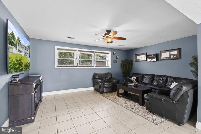 4614 HARWICH DR, Waldorf, MD 20601