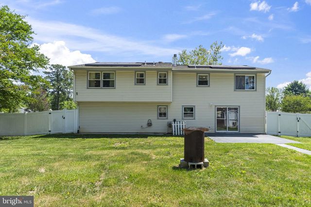 4614 HARWICH DR, Waldorf, MD 20601