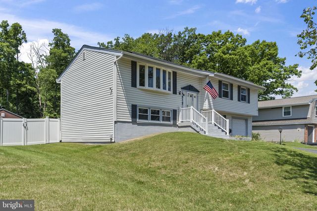 4614 HARWICH DR, Waldorf, MD 20601