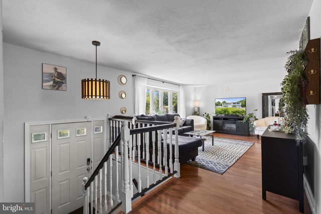 4614 HARWICH DR, Waldorf, MD 20601