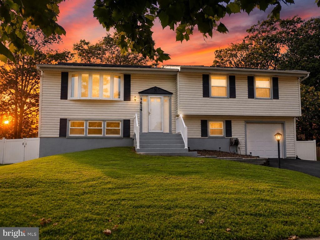 4614 HARWICH DR, Waldorf, MD 20601
