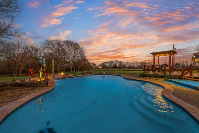 13550 County Road 2919, Eustace, TX 75124