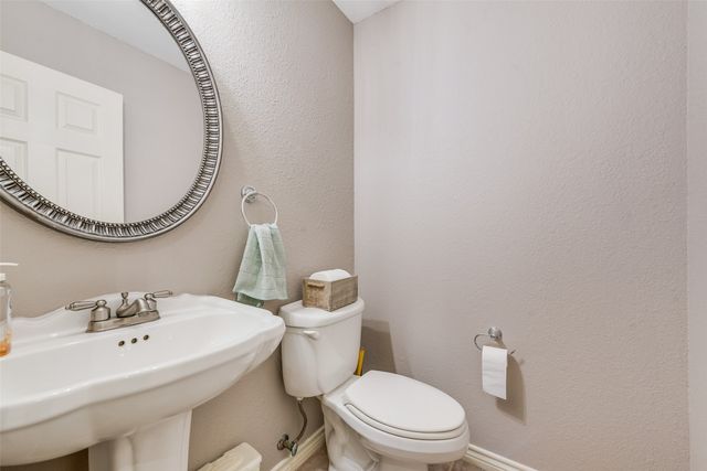 13550 County Road 2919, Eustace, TX 75124