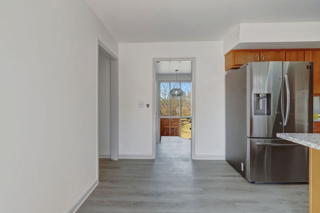 6469 Fleetwood Dr, Nashville, TN 37209