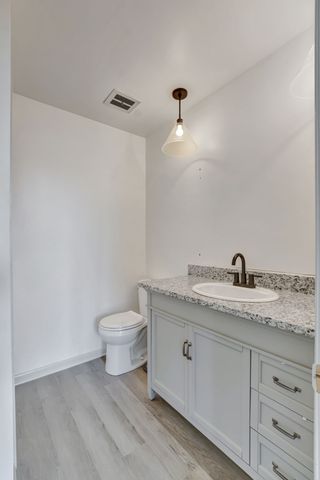 6469 Fleetwood Dr, Nashville, TN 37209