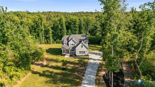 8321 Roden Dr, Mechanicsville, VA 23111