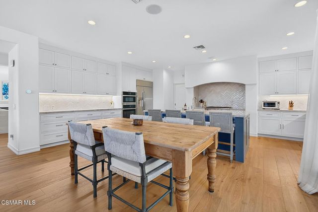 4998 Via Santana, Newbury Park, CA 91320