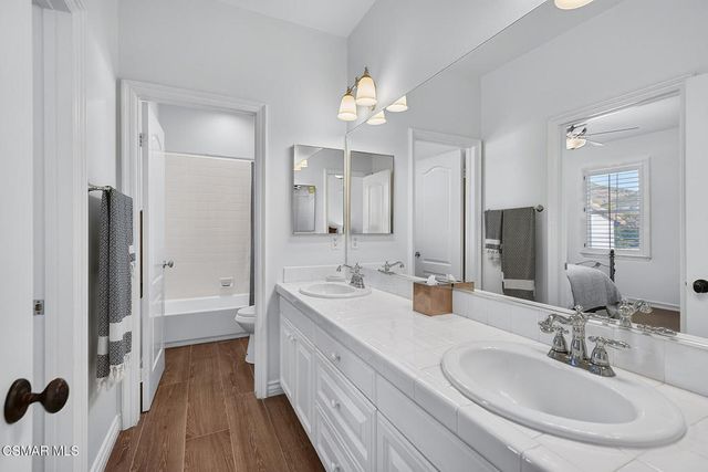 4998 Via Santana, Newbury Park, CA 91320