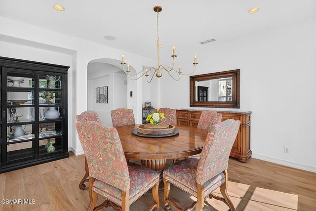 4998 Via Santana, Newbury Park, CA 91320