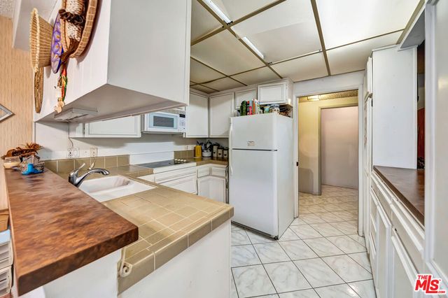5600 Kensington Way 3, Culver City, CA 90230
