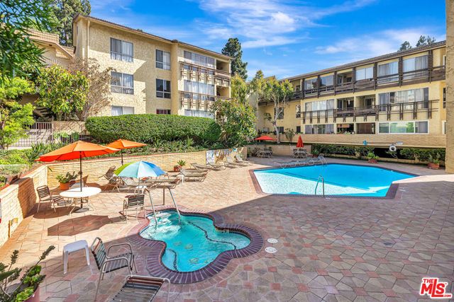 5600 Kensington Way 3, Culver City, CA 90230