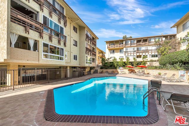 5600 Kensington Way 3, Culver City, CA 90230