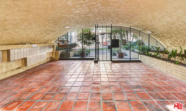 5600 Kensington Way 3, Culver City, CA 90230