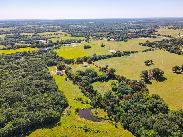 901 Rs County Road 1155, Emory, TX 75440