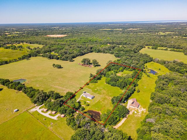 901 Rs County Road 1155, Emory, TX 75440