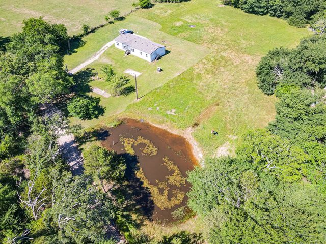 901 Rs County Road 1155, Emory, TX 75440