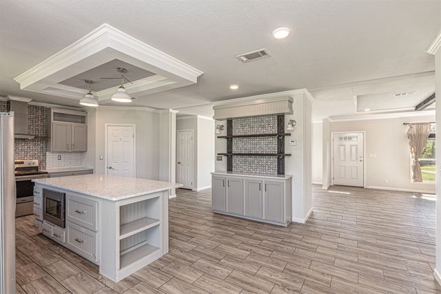901 Rs County Road 1155, Emory, TX 75440
