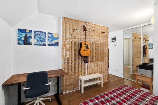 6333 Mount Ada Rd 258, San Diego, CA 92111