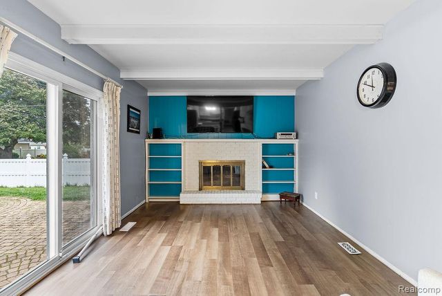 5368 Boland Drive, Grand Blanc, MI 48439