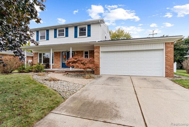 5368 Boland Drive, Grand Blanc, MI 48439