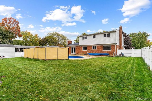 5368 Boland Drive, Grand Blanc, MI 48439