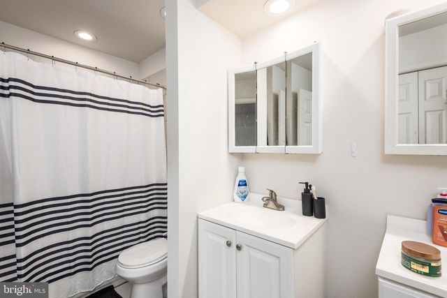 8202 GREENSPIRE TER, Hyattsville, MD 20783