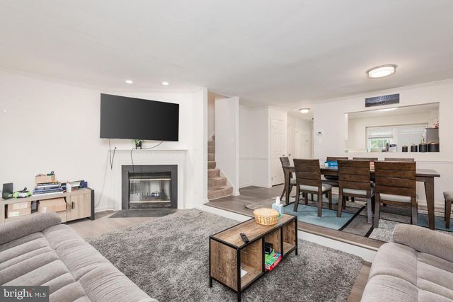 8202 GREENSPIRE TER, Hyattsville, MD 20783