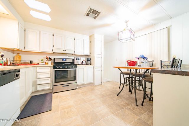11411 N 91st Avenue 242, Peoria, AZ 85345