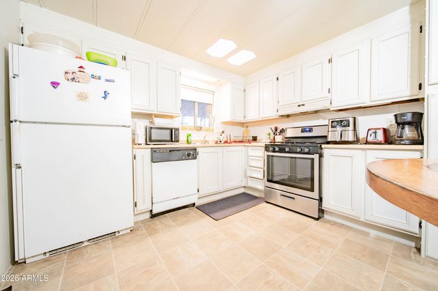 11411 N 91st Avenue 242, Peoria, AZ 85345
