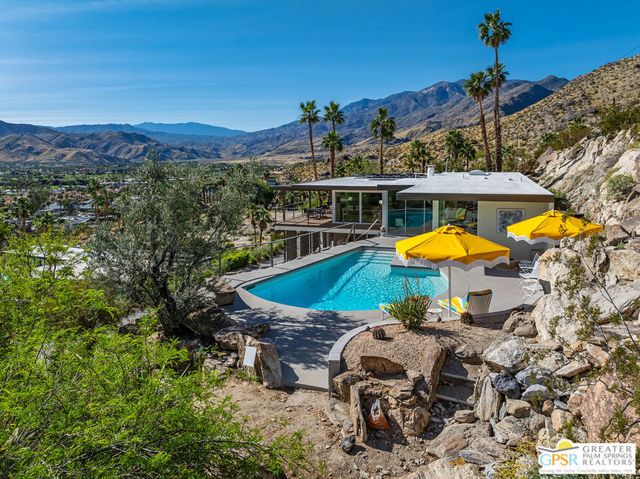 2425 Cahuilla Hills Drive, Palm Springs, CA 92264